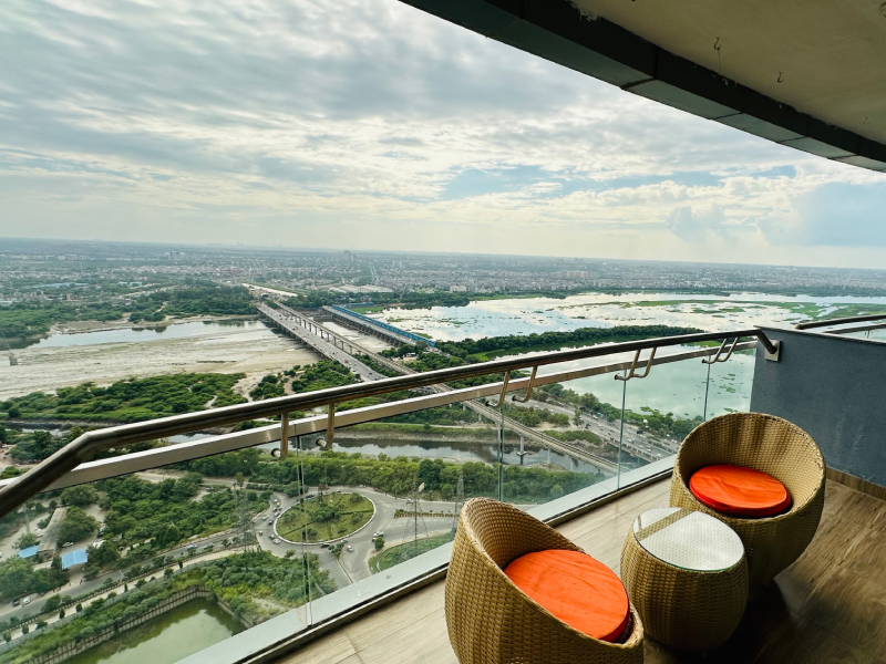 Riverside 180 degree view